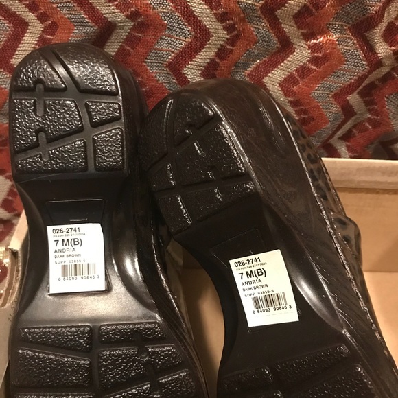 New BOLO Leopard Clog Shoes Sz 7 - Picture 3 of 3